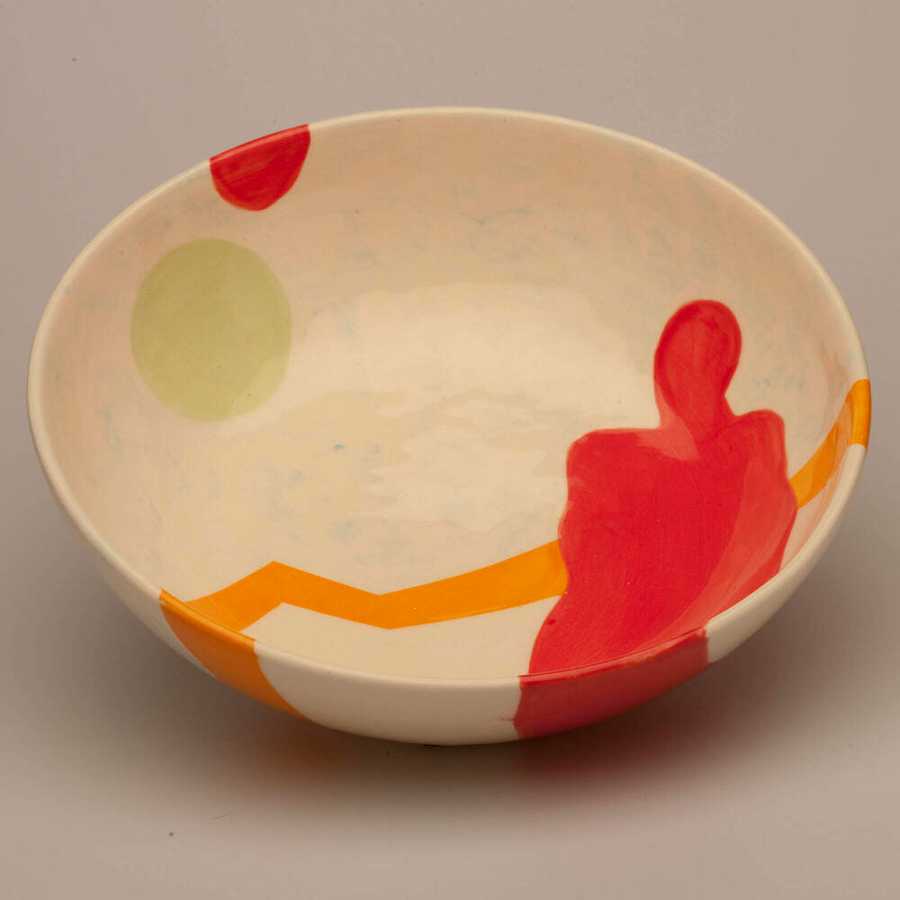 functional/dinnerware/001-Woman/1 - image - 1
