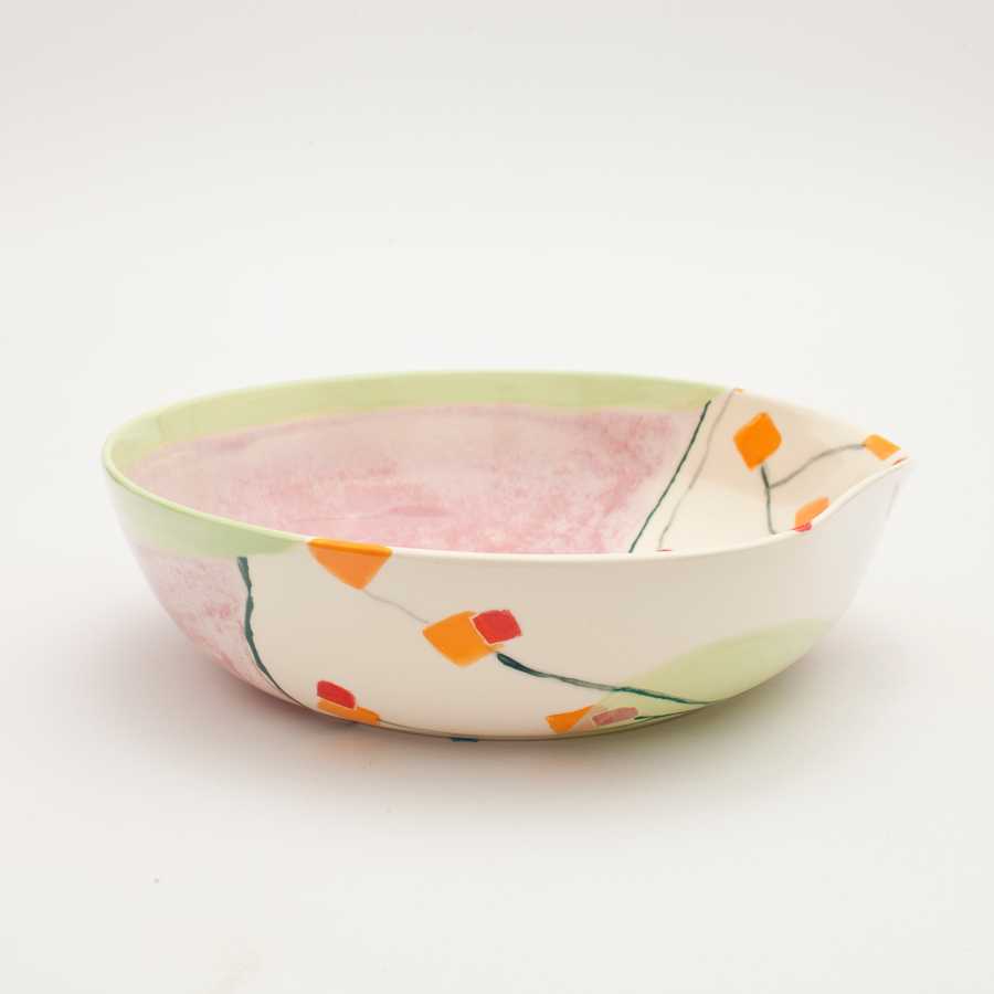 functional/dinnerware/017-blossoms/1 - image - 0