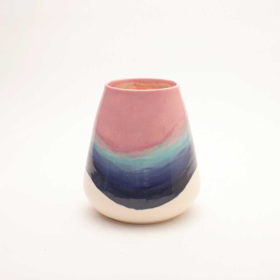 functional/vases/018-interplay/4 - image - 2