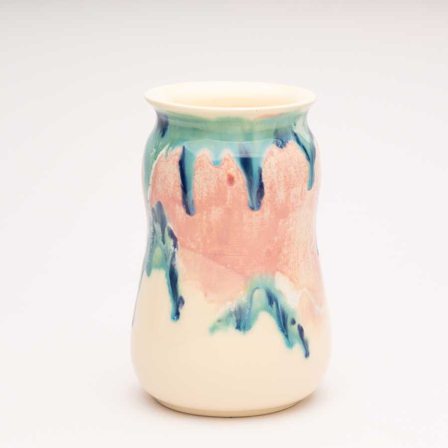 functional/vases/ceramics-nature/24 - image - 1