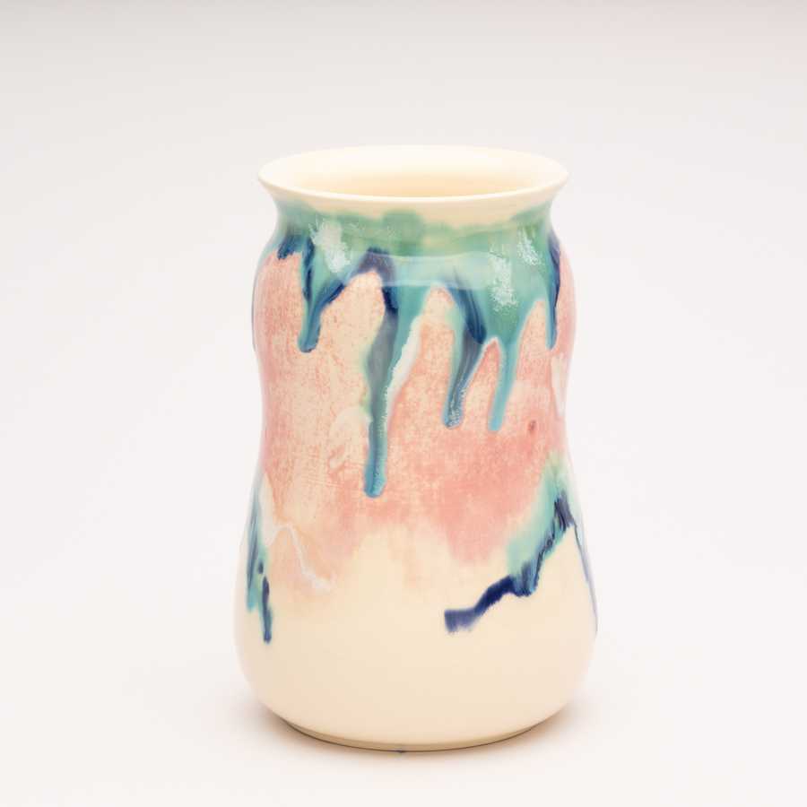 functional/vases/ceramics-nature/24 - image - 2